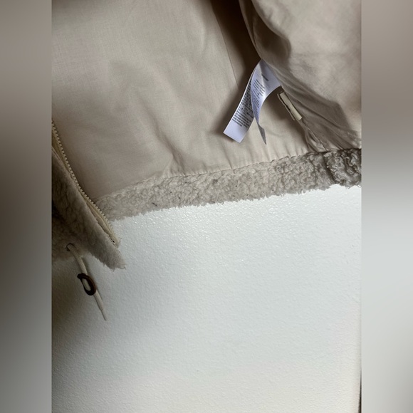 Madewell resourced Sherpa zip jacket. Small - Picture 5 of 10